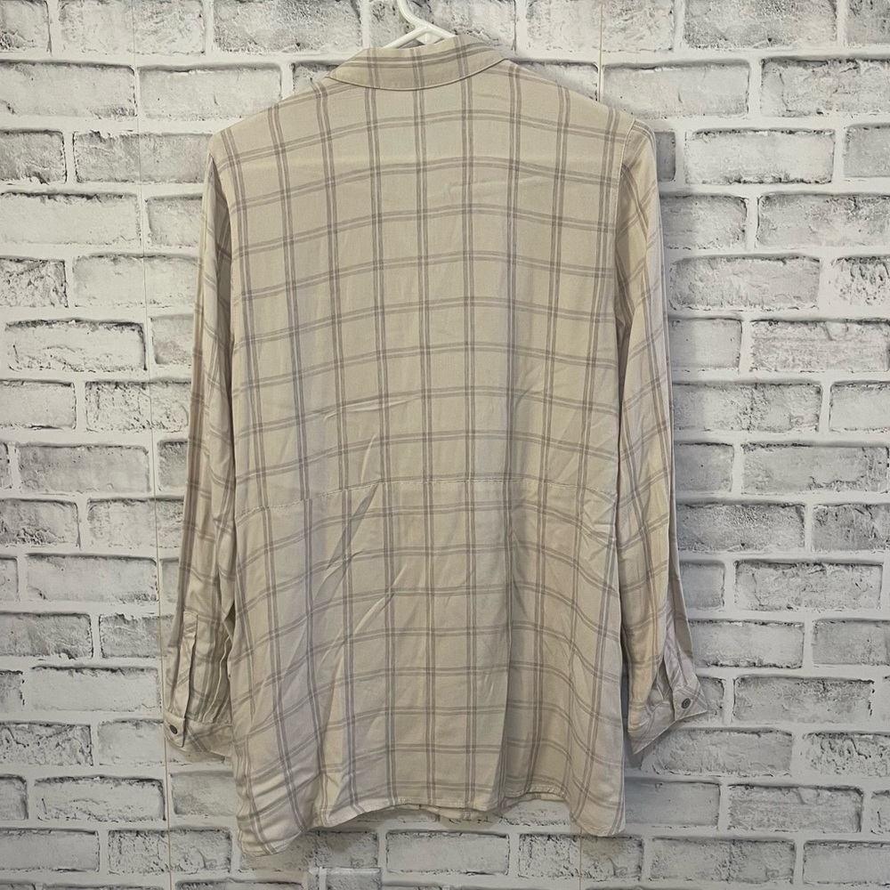 NWT! Women’s J.Jill 100% rayon plaid print cream colored  tunic blouse Small - Picture 2 of 4